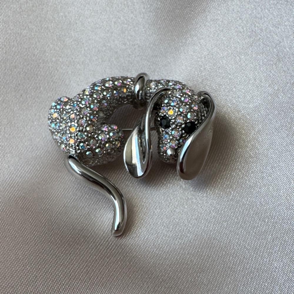 Crystal Dog Brooch 🐶🐾
